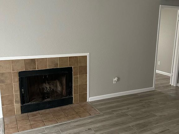 3rd image of 7458 Tiffany Meadows Ln