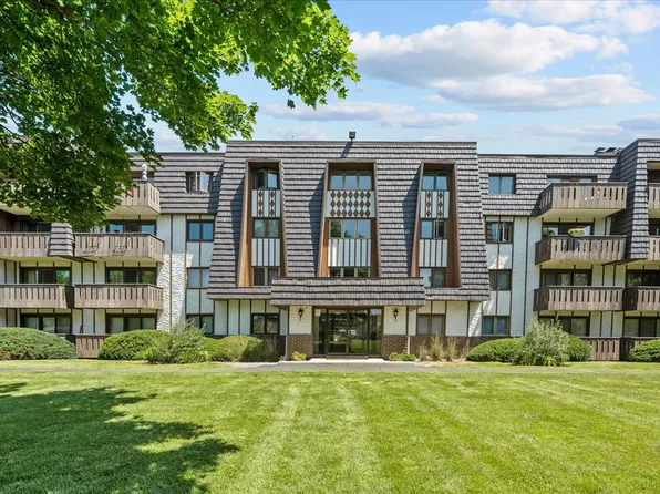 13000 W Heiden Cir Unit 3105, Lake Bluff, IL 60044