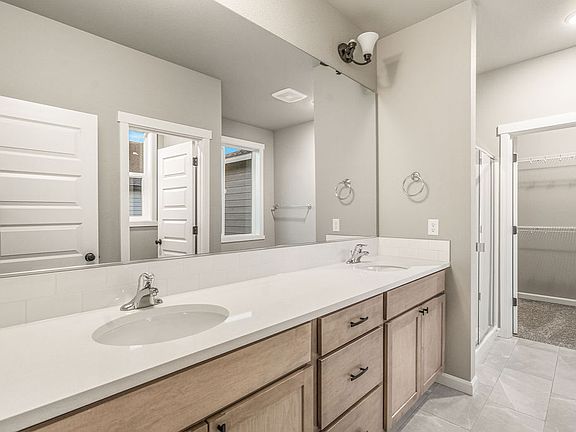 5th image of 4724 W Wren St