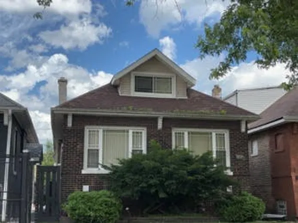 8737 S Essex Ave, Chicago, IL 60617
