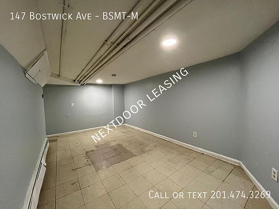 4th image of 147 Bostwick Ave Basement M