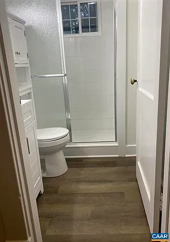 513 Valley Rd — Photo 12