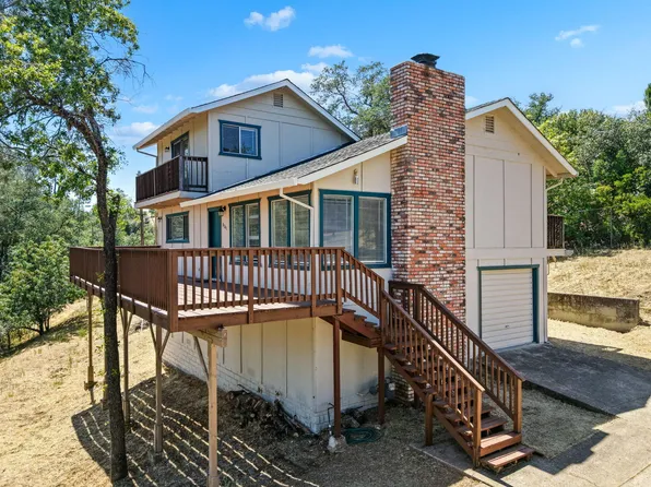 8741 Prospectors Rd, Redding, CA 96001