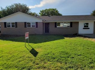 1008 Triangle Dr, Sunray, TX 79086