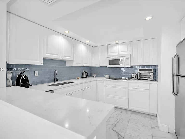 2800 N Ocean Dr #B-15C — Photo 10