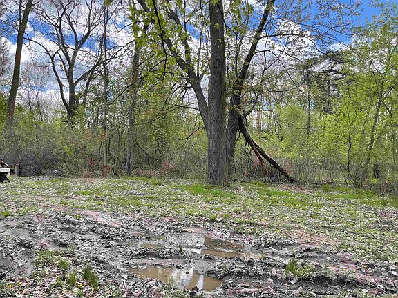 3rd image of 4300 Zimmer Rd