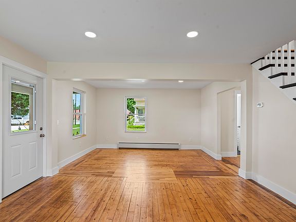 5th image of 15 Sunset Avenue