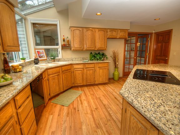 Large kitchen, slab granite