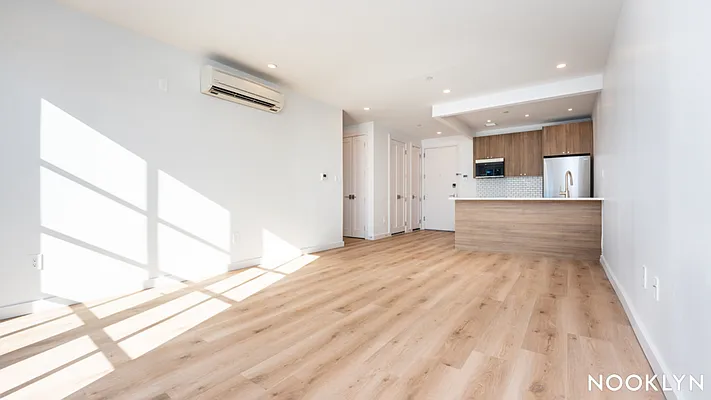 Rented by Nooklyn NYC LLC | media 61