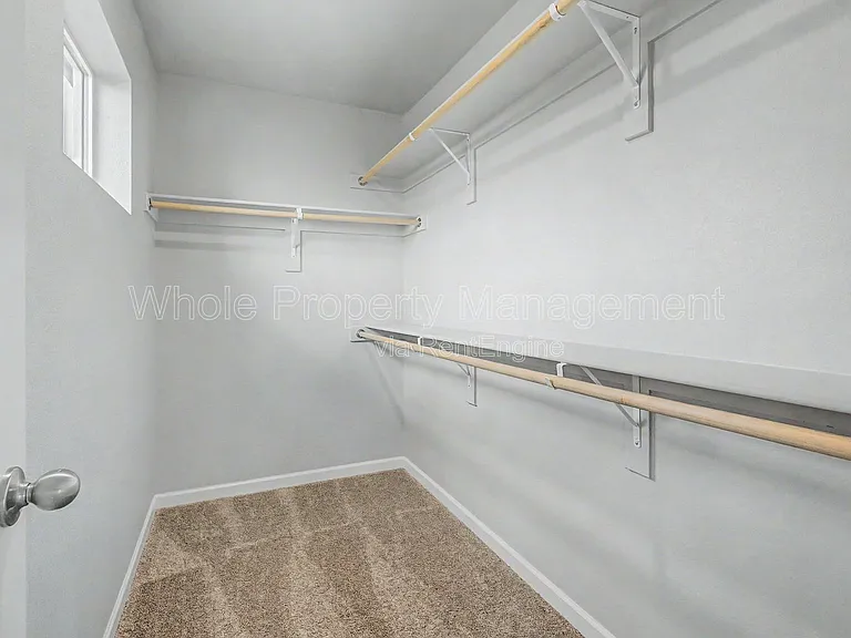 2291 Peregrine Dr — Photo 15
