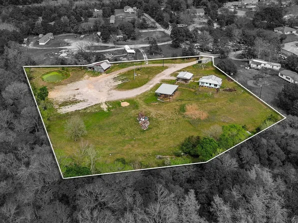 360 Shed Johnson Ln, Brenham, TX 77833