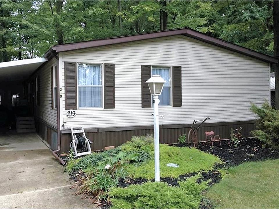 219 Twin Lakes Dr, Elyria, OH 44035 Zillow