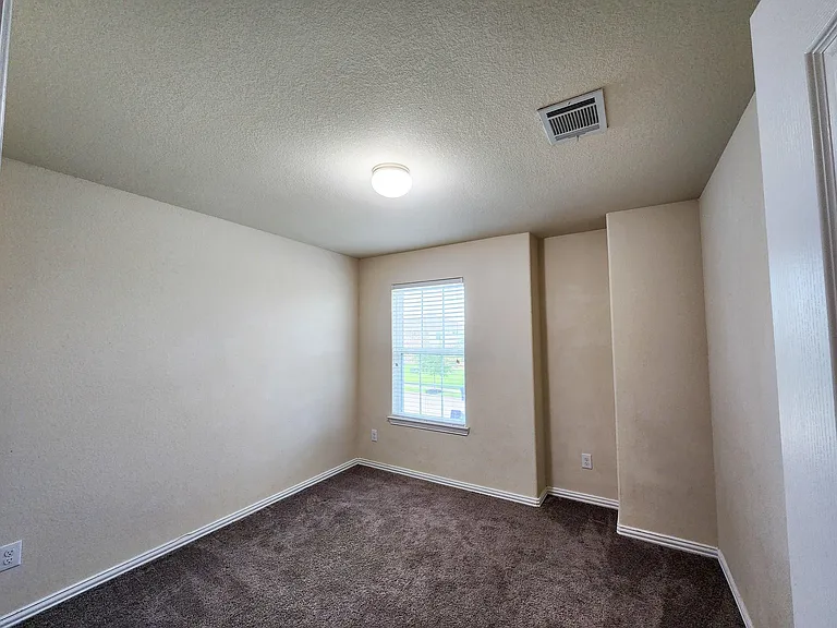 2119 Del Mar Dr — Photo 22
