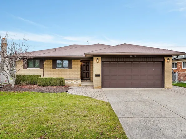 37539 Rosebush St, Sterling Heights, MI 48310