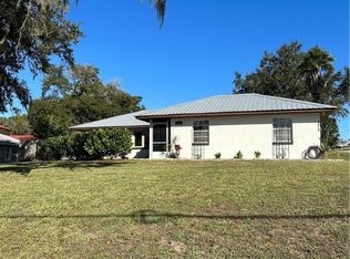 2810 Lakeview Dr, Sebring, FL 33870