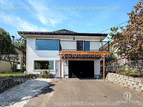 405 Maple Ave NW Photo 1
