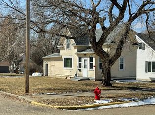 501 2nd St SW, Rugby, ND 58368