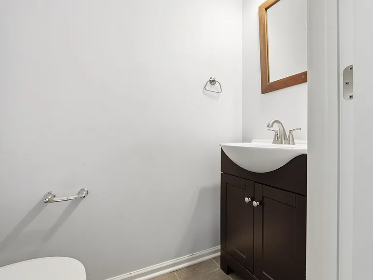 12250 Eddington Pl — Photo 19