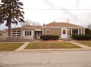 9743 King St, Franklin Park, IL 60131