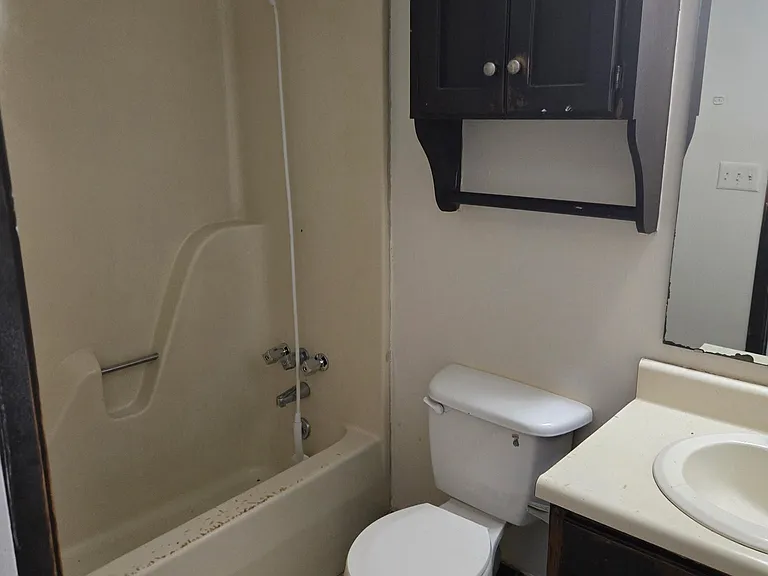 323 E Blackstock Rd #8 — Photo 10