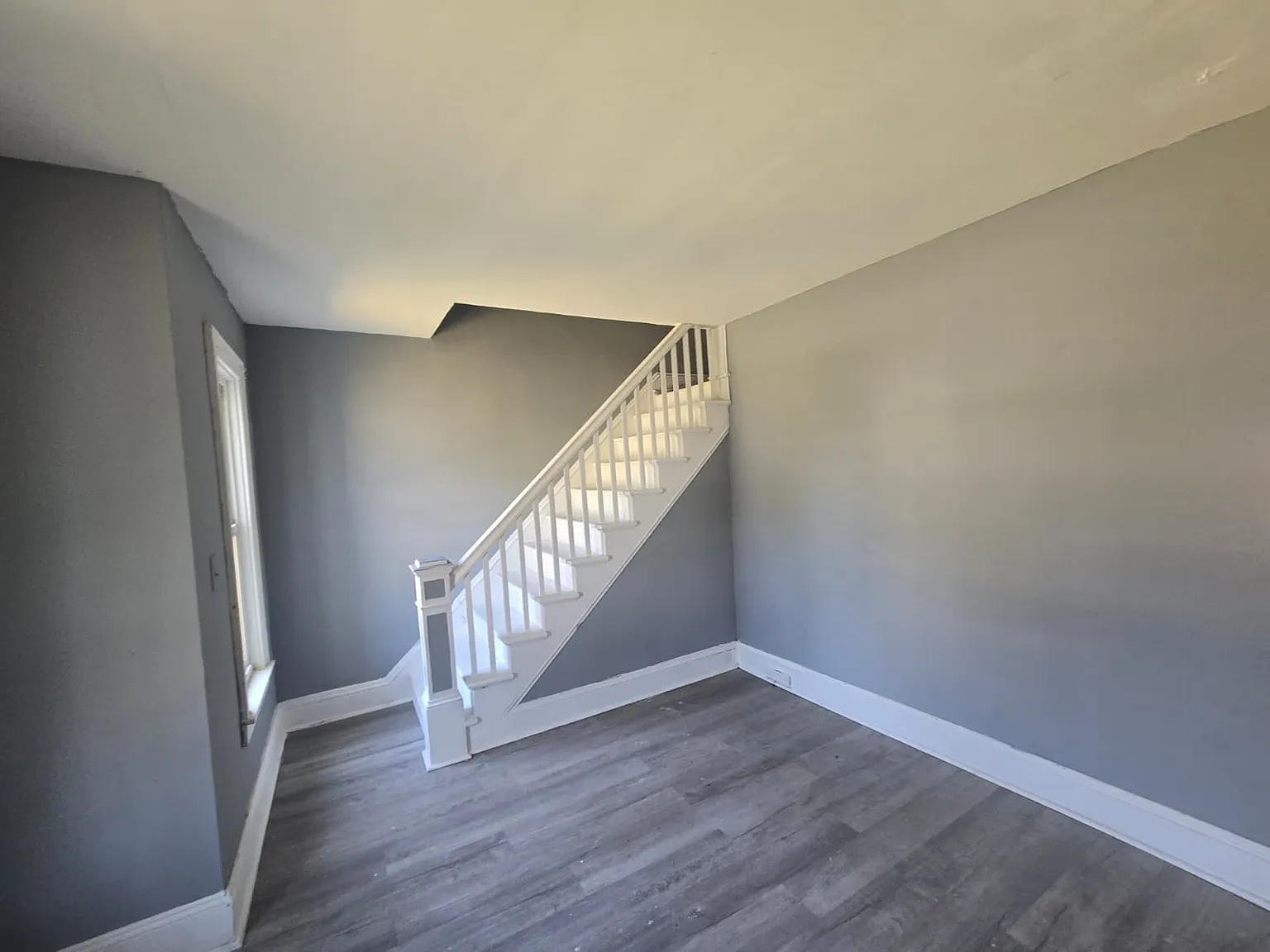 2 bed, 900 sqft, $1,150 — Photo 3