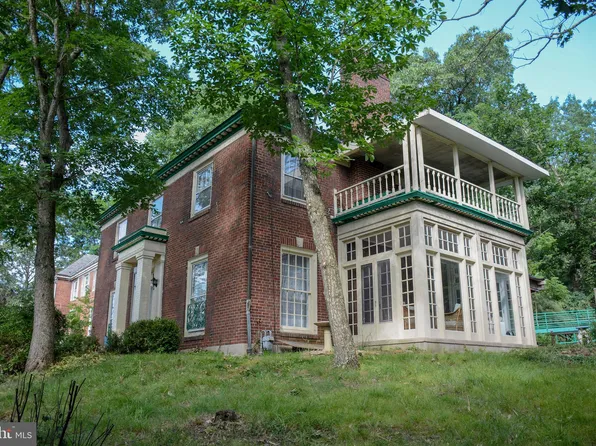 831 Windsor Rd, Cumberland, MD 21502