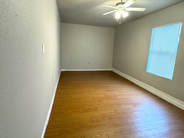 2118 Gaston Place Dr — Photo 13