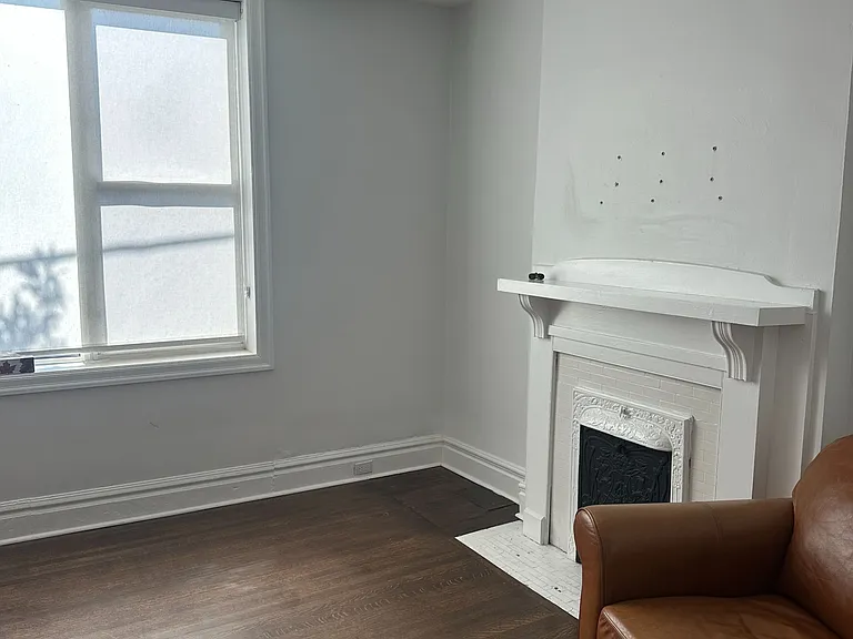 345A Roncesvalles Ave — Photo 1