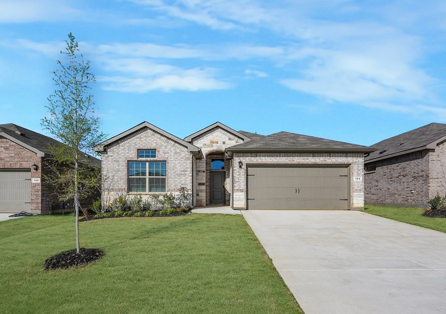 133 Bermuda Place — Photo 1