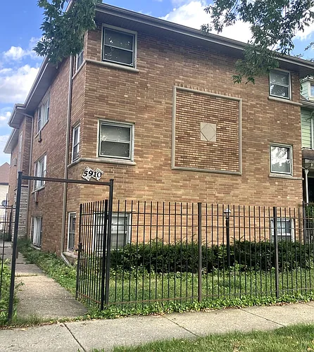 5910 W Huron St #GF Photo 1