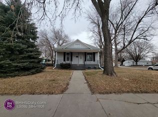 229 S Oak St, Grand Island, NE 68801