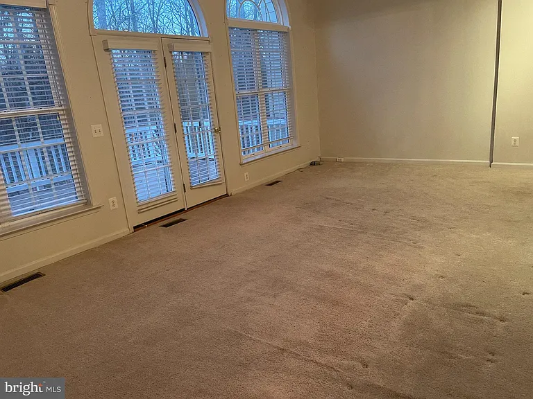 18405 Sierra Springs Sq — Photo 7