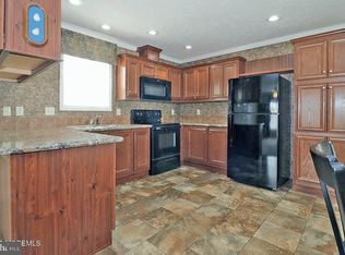 42 Beaver Ave, Whiting, NJ 08759