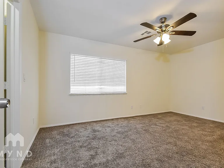 1440 Honey Lake St — Photo 21