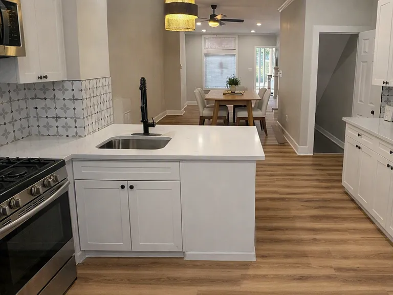 2625 Huntingdon Ave #1 — Photo 2