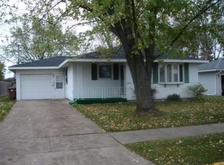 2925 Blaine St, Stevens Point, WI 54481