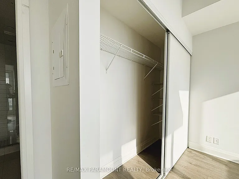 17 Zorra St #607 — Photo 12