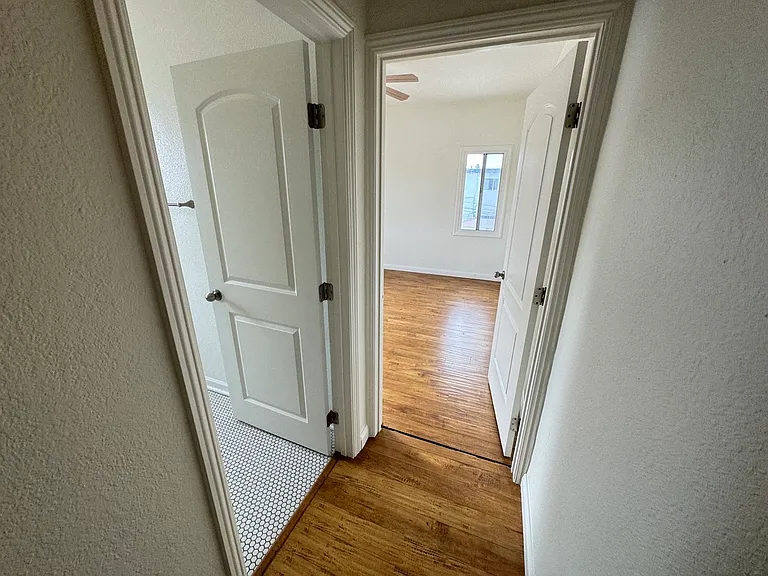 2336 W 21st St #2336 — Photo 23