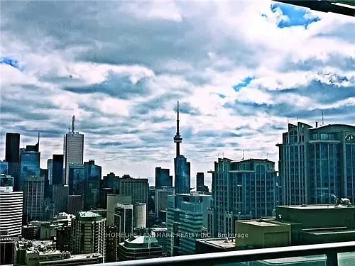 15 Grenville St #4209 Photo 1