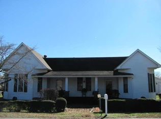 111 Eastbrook Rd, Estill Springs, TN 37330