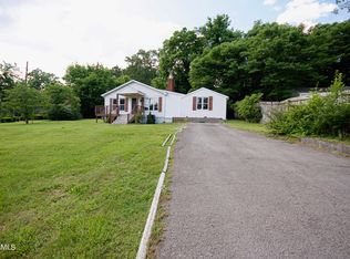 3213 Buffat Mill Rd, Knoxville, TN 37917