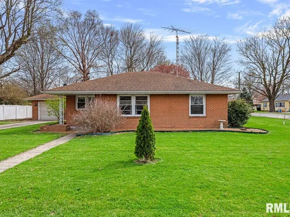 601 E Gibson St, New Berlin, IL 62670