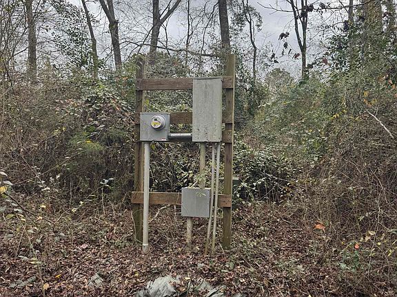 4th image of 296 County Road 4613