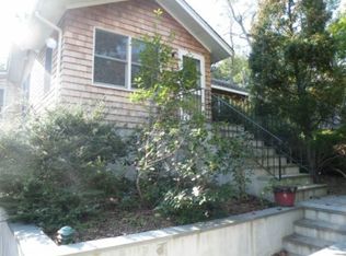 3016 Noyack Rd, Sag Harbor, NY 11963