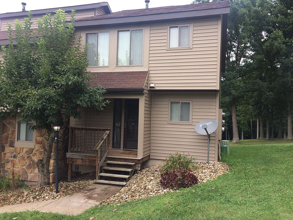 1st image of 901 Hawks Nest Dr