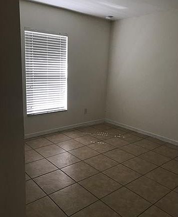 5th image of 1405 W 13th St