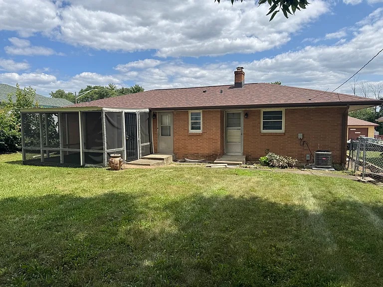 724 Hoban Ave — Photo 19