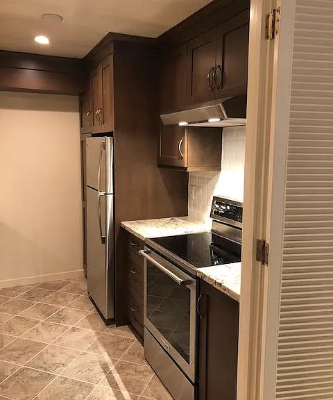 191 Throckmorton Ave #3B — Photo 6