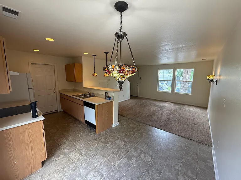 8868 Newton St — Photo 2