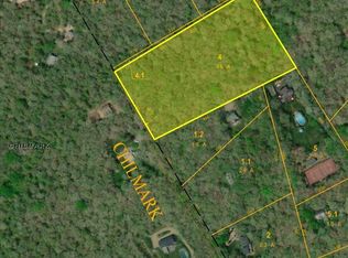 51 Line Dr, West Tisbury, MA 02575